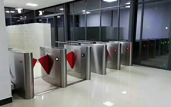 人行通道閘機翼閘新機安裝與使用維護