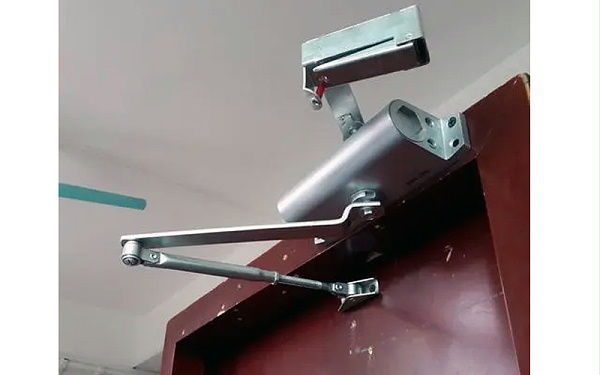 防火門電動閉門器安裝使用說明