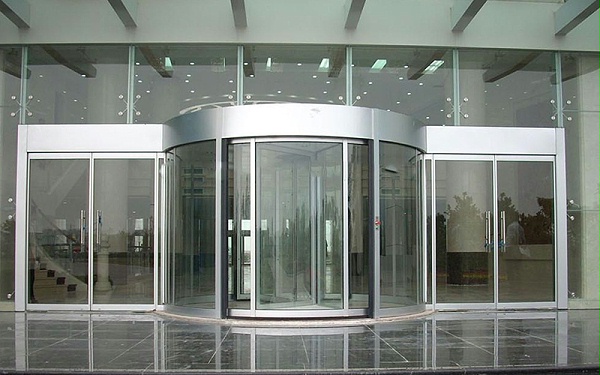 對(duì)電動(dòng)旋轉(zhuǎn)門五大認(rèn)知錯(cuò)誤，你真的了解旋轉(zhuǎn)門嗎？