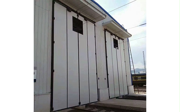 攻略丨工業(yè)折疊門安裝維護指南