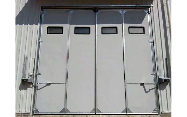 攻略丨工業(yè)折疊門安裝維護指南