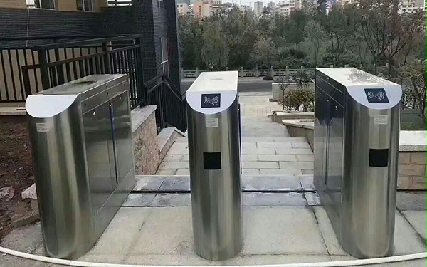 室外速通門(mén)防雨、防水小妙招