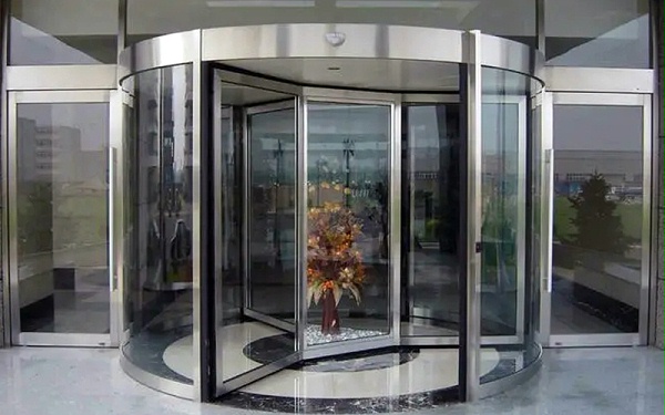 旋轉門展窗設計要素