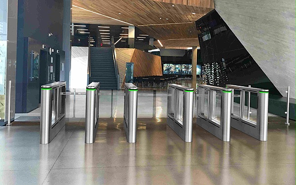 師傅講解：人行擺閘機(jī)故障維修方法