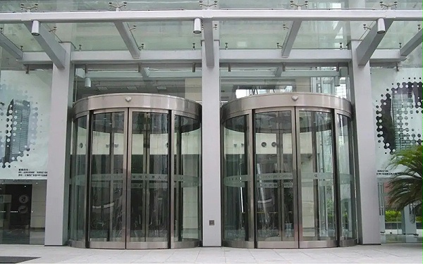 詳述：電動弧形門結(jié)構(gòu)組成與開關(guān)異常故障維修