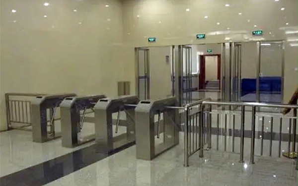 不亮、異響、不開等三輥閘常見故障維修方法介紹