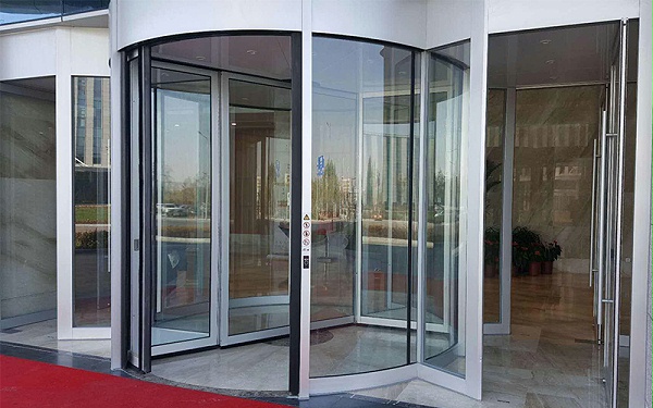 兩翼自動(dòng)旋轉(zhuǎn)門