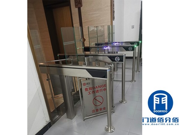 維修速通門案例之閘機安全防護裝置維修服務(wù)
