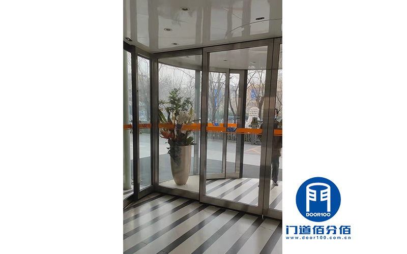 秋季保養(yǎng)丨凱必盛帶展箱兩翼旋轉(zhuǎn)門(mén)保養(yǎng)服務(wù)